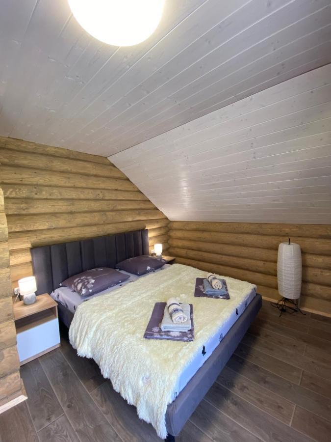 Чотири Сезони Hotel Izki Luaran gambar