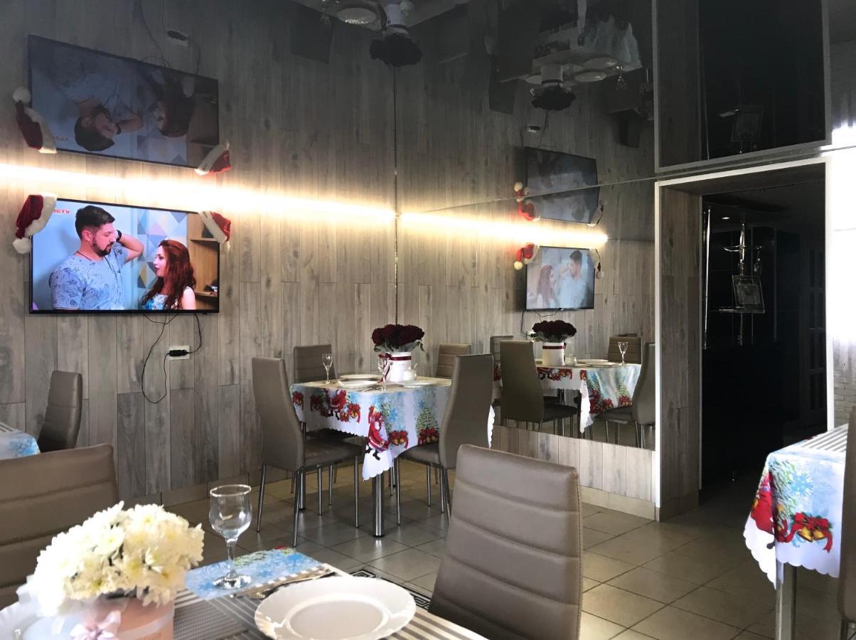 Чотири Сезони Hotel Izki Luaran gambar